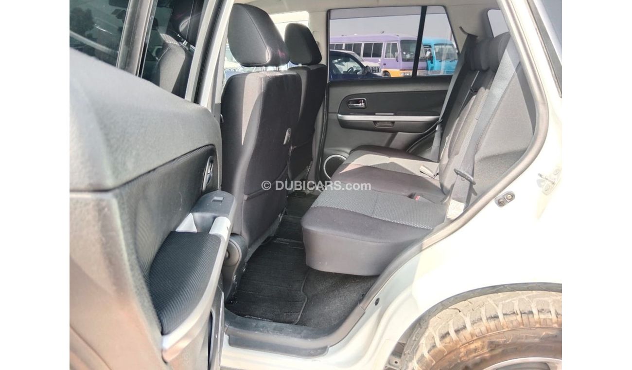 Suzuki Escudo SUZUKI ESCUDO RIGHT HAND DIVE (PM1465)