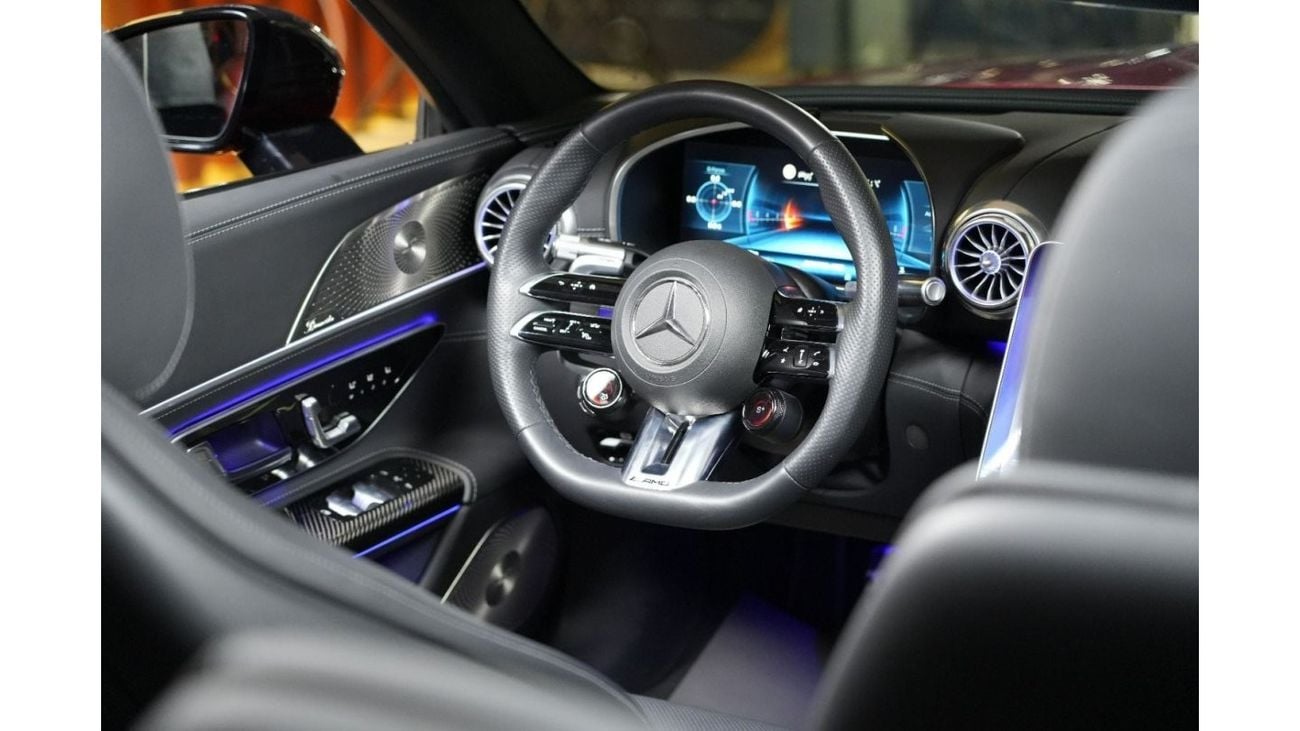 Mercedes-Benz SL 55 AMG Mercedes-Benz SL 55 | 2022 GCC 11k KM | AMG Package | 360-View