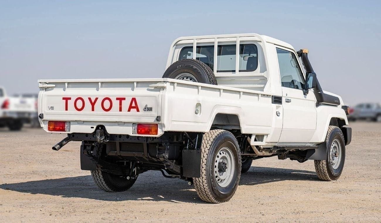 تويوتا لاند كروزر بيك آب TOYOTA LAND CRUISER LC79SC 4.0P MT MY2025
