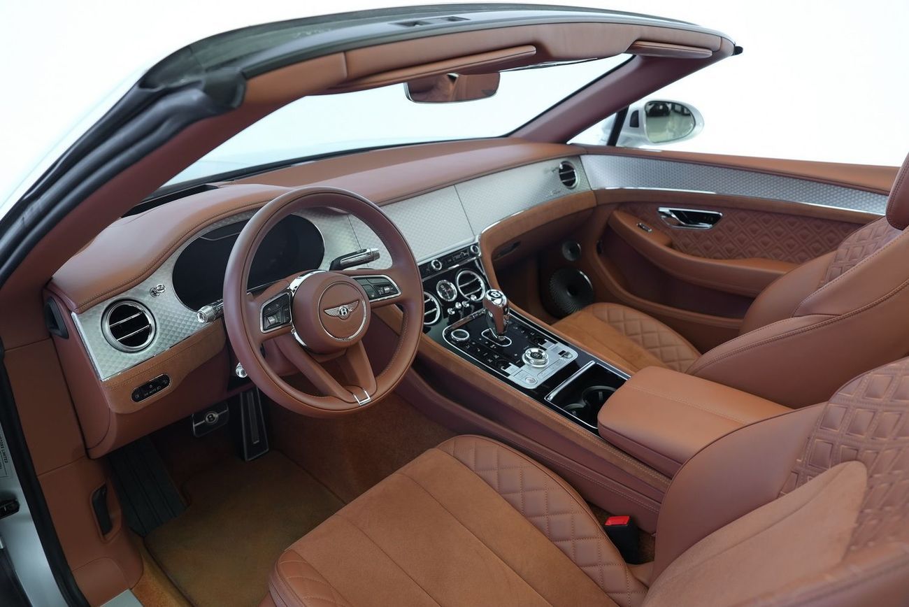 بنتلي كونتيننتال جي تي سي Bentley GTC Speed W12