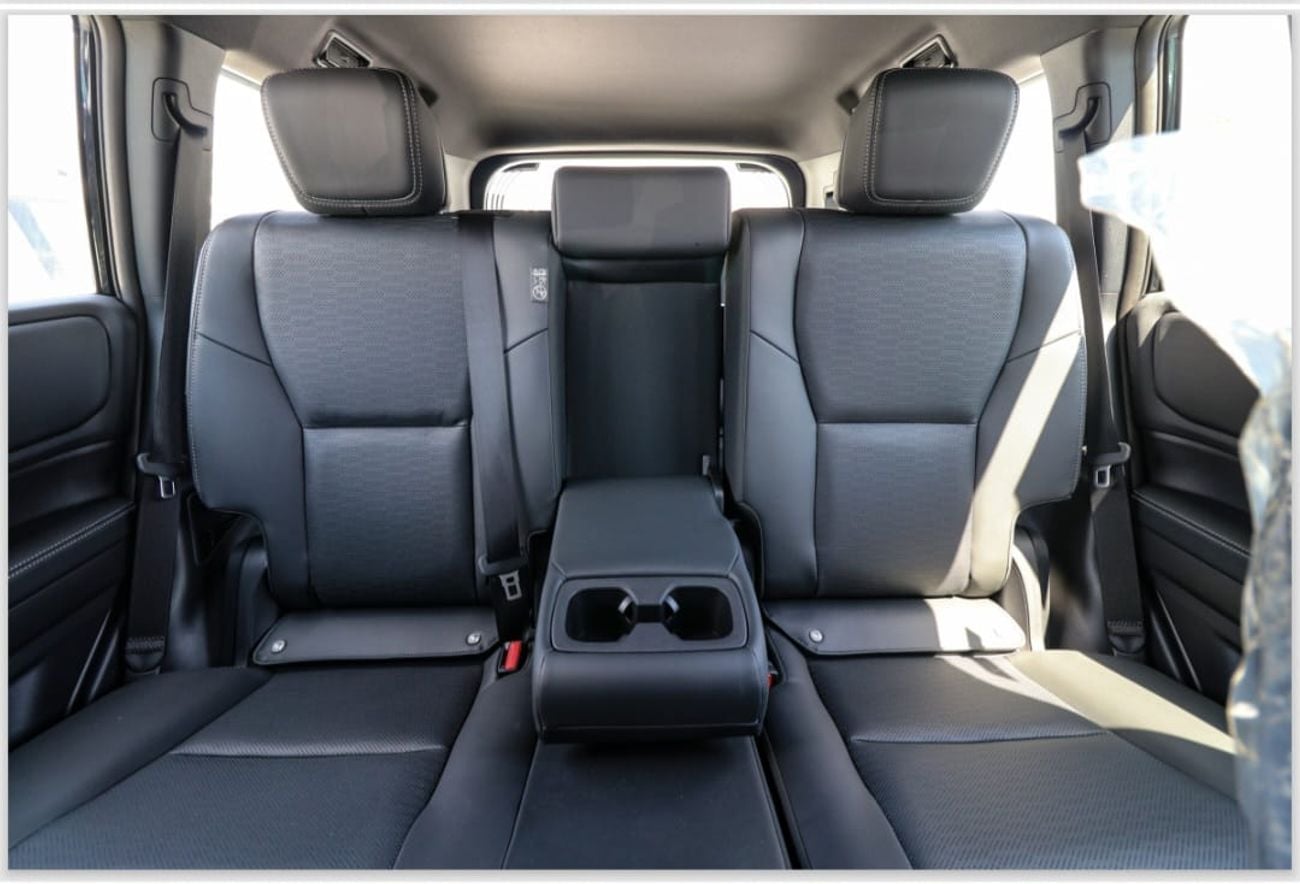 تويوتا برادو PRADO ALL-ROUNDER R3 HIGH WITH ACC Attitude Black -Black 2026