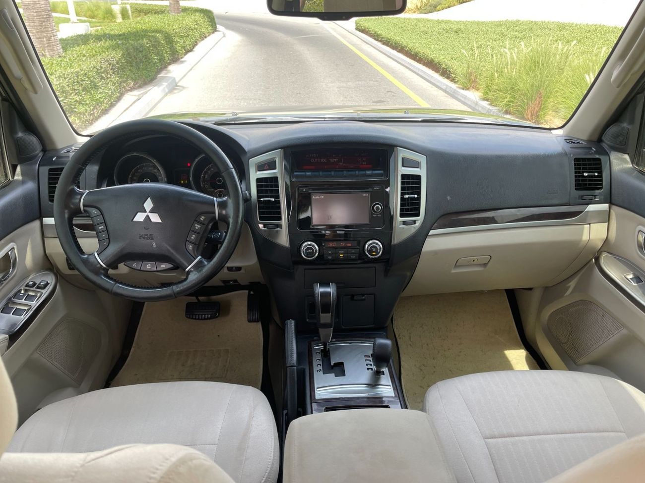 Mitsubishi Pajero GLS At sama alsham used cars for sale