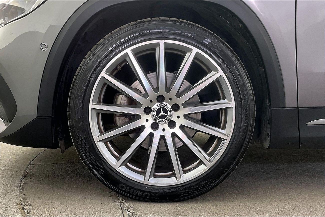 Mercedes-Benz GLA 200 Premium | Guaranteed Warranty | 0 Down Payment