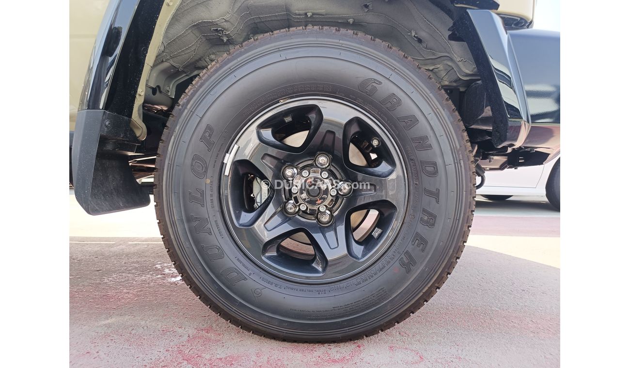 Toyota Land Cruiser 70 4.5L DIESEL V8, M/T, DIFF LOCK, FULL OPTION (CODE # 67777)