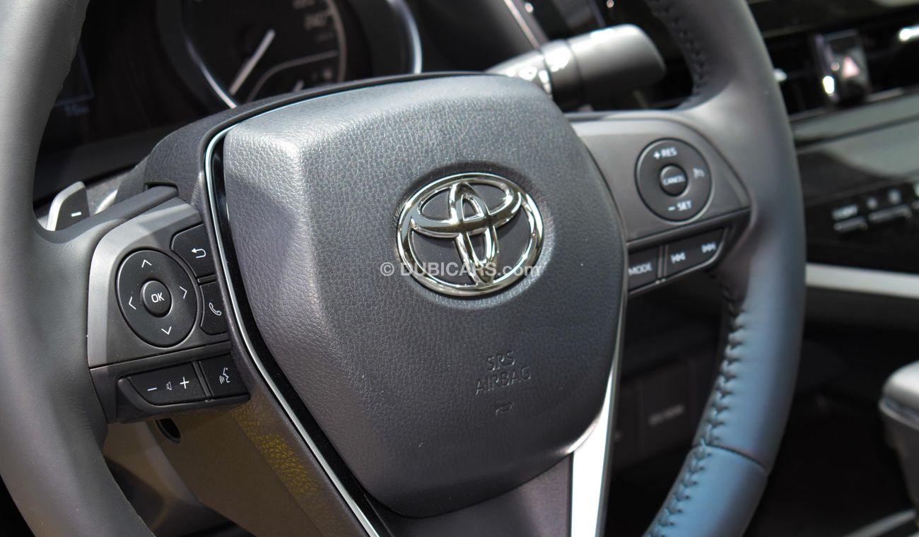 Toyota Camry SE 2.5 L