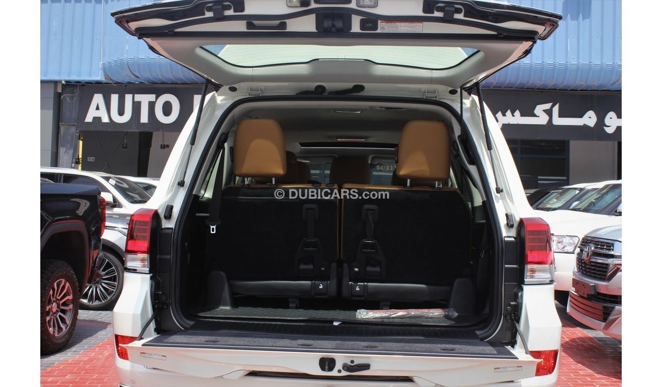 تويوتا لاند كروزر (2021) GXR V6 GT, GCC, UNDER WARRANTY FROM LOCAL DEALER (Inclusive VAT)