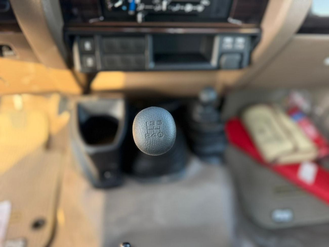 تويوتا لاند كروزر بيك آب