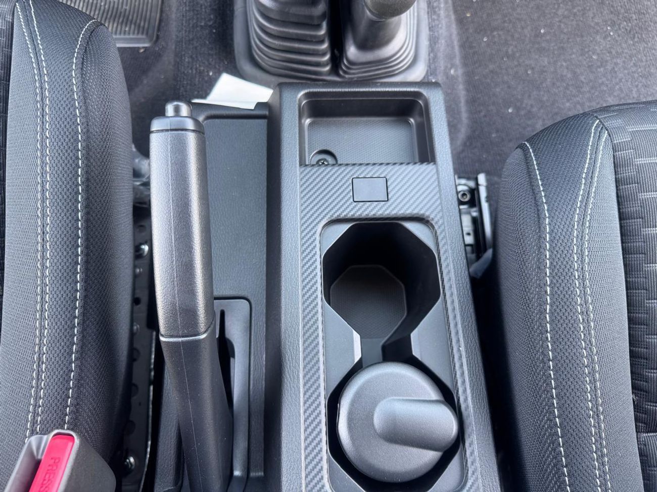 Mitsubishi L200 MITSUBISHI L200 Petrol Double Cabin 4WD 5MT 2.5L GLX - Basic Option _Grey