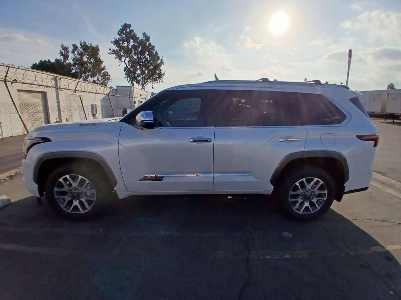 Toyota Sequoia HYBRID (NON GCC) 1794 EDITION