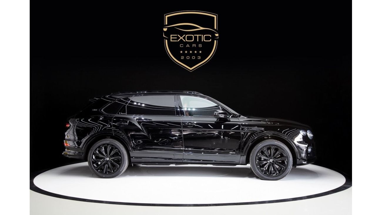 بنتلي بينتايجا Bentley Bentayga Azure First Edition EWB