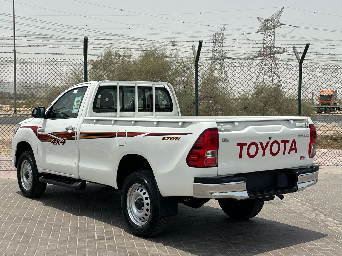 تويوتا هيلوكس GLX 2.7L Single Cab Utility RWD