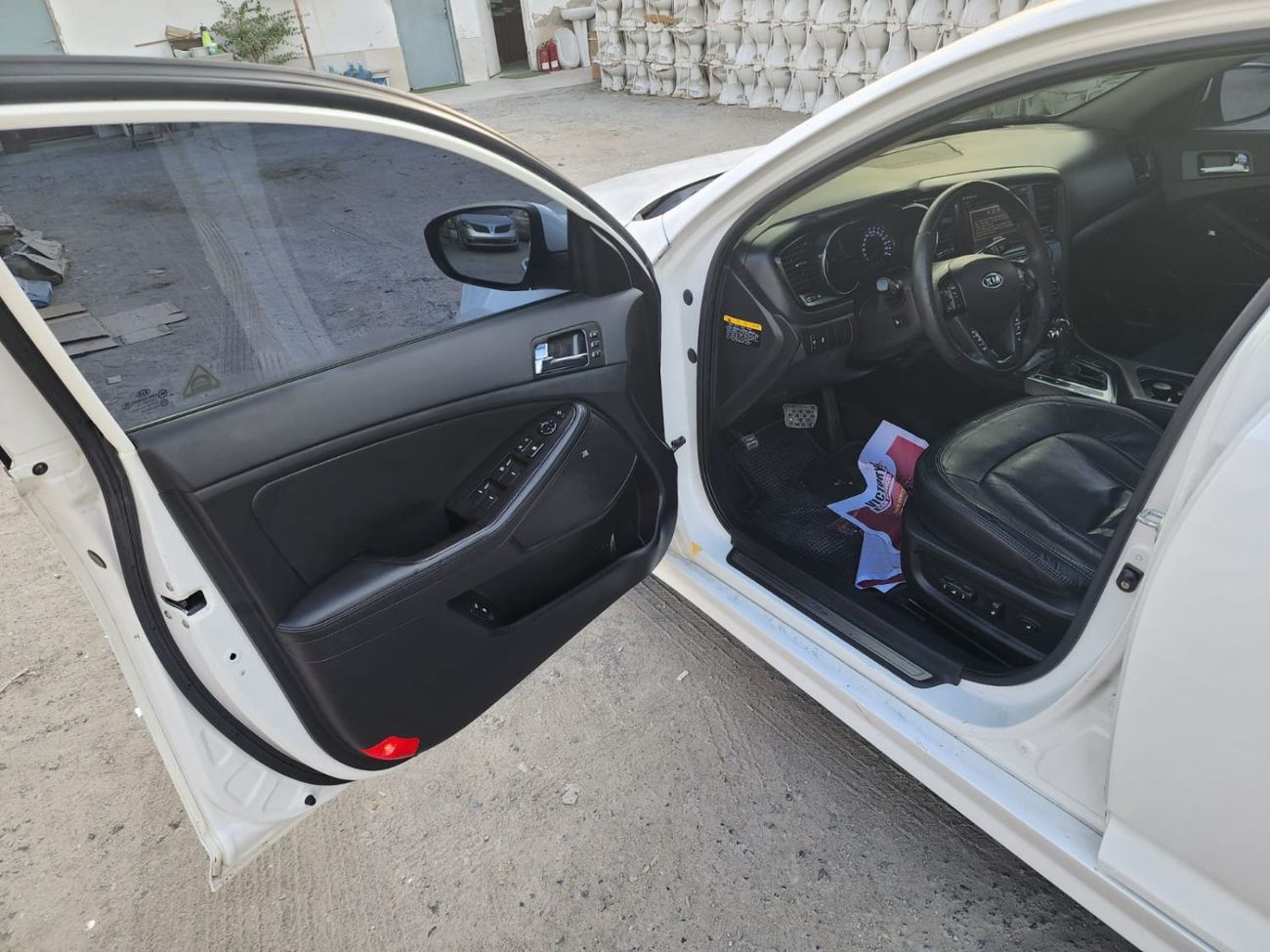 Kia K5 KIA K5 2011 FULL OPTION PANORAMIC SUNROOF FRESH KOREAN IMPORT