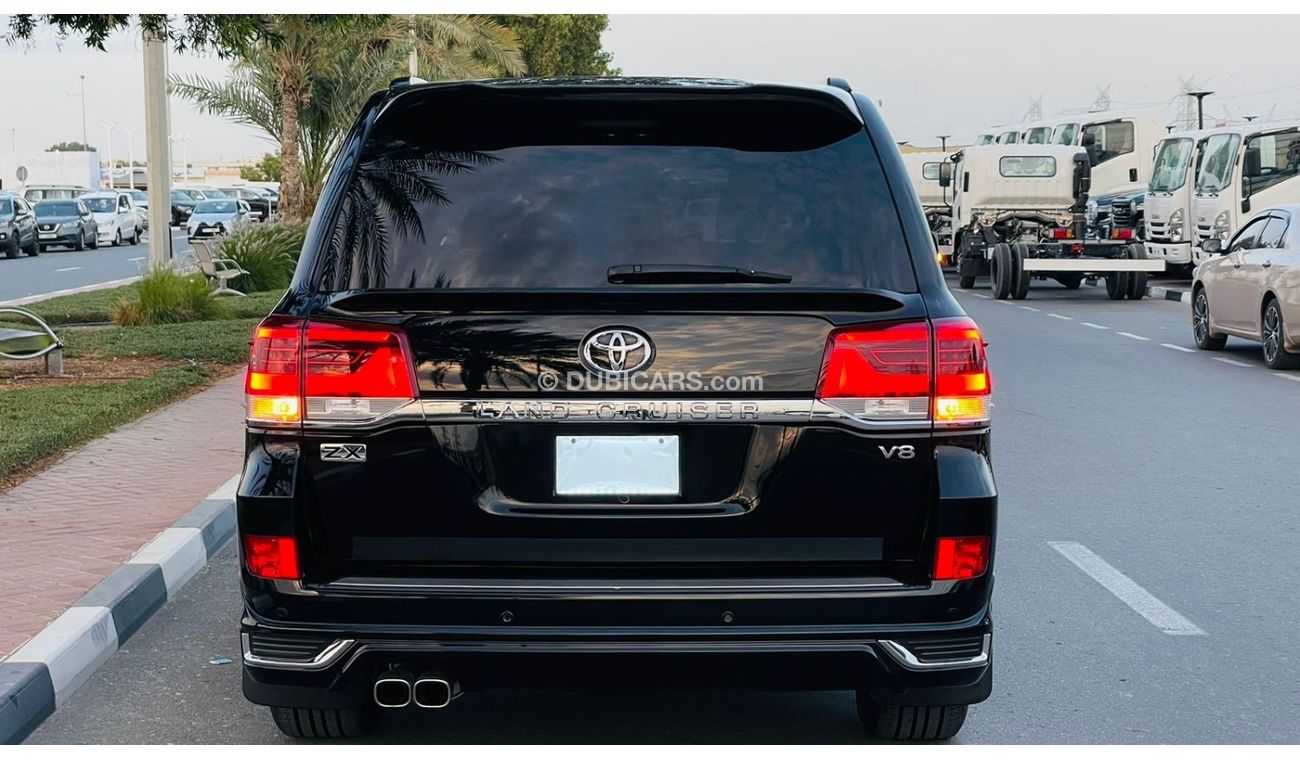 Toyota Land Cruiser | AXG | FULL OPTIONED | 4WD | SUNROOF |