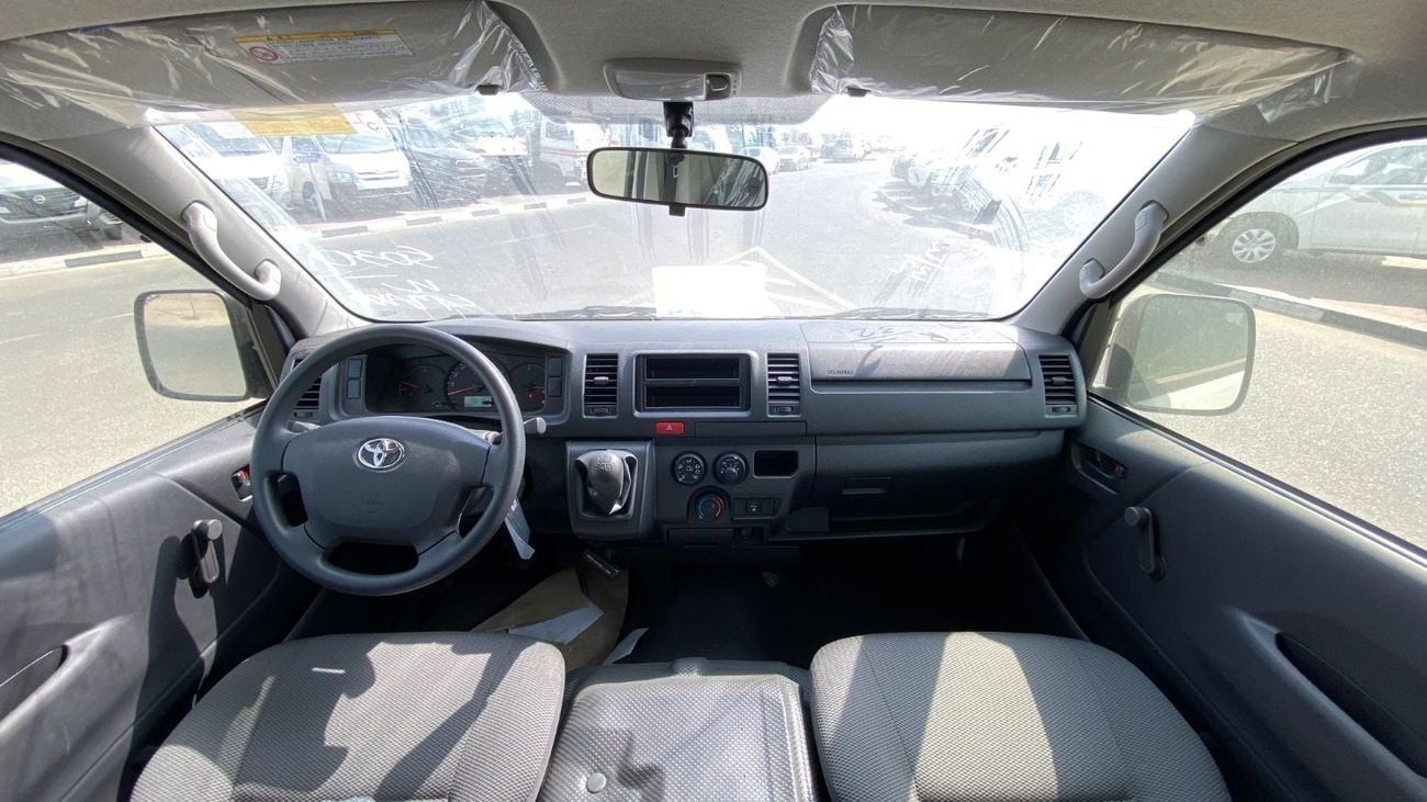 تويوتا هاياس Toyota Hiace 2.5 Diesel M/T Cargo