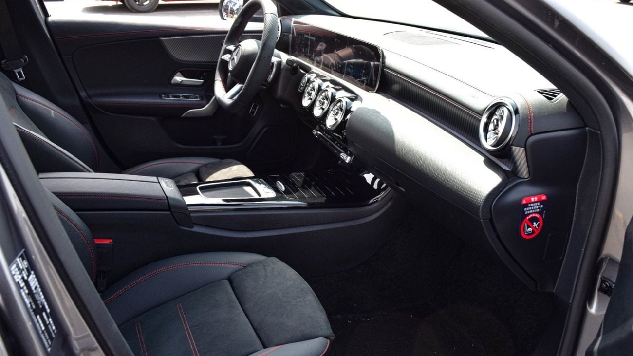 Mercedes-Benz A 200 L Mercedes A200 L 2025