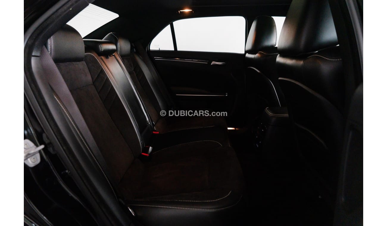 كرايسلر 300C Std 2016 Chrysler 300C SRT 6.4L V8 / Full Chrysler Service History & Extended Warranty (2017 First R