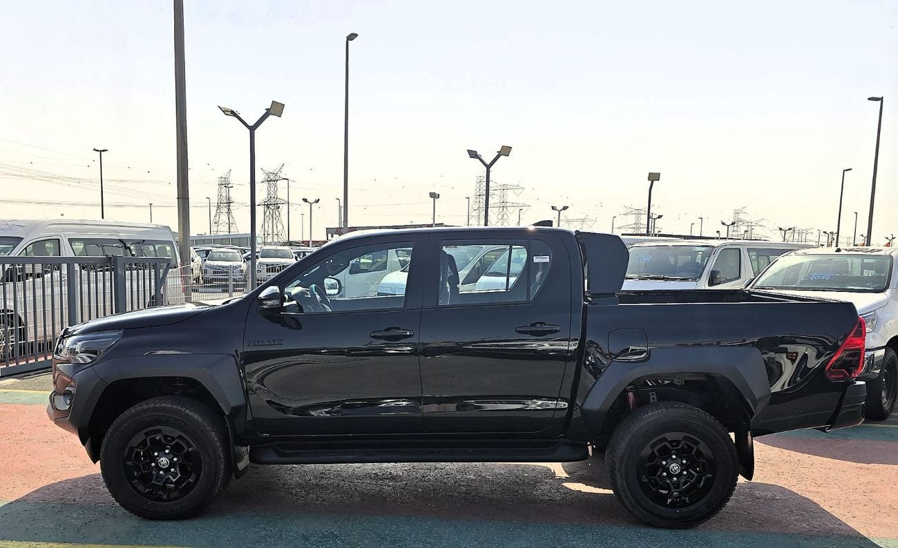 تويوتا هيلوكس GR Sport 2.8L