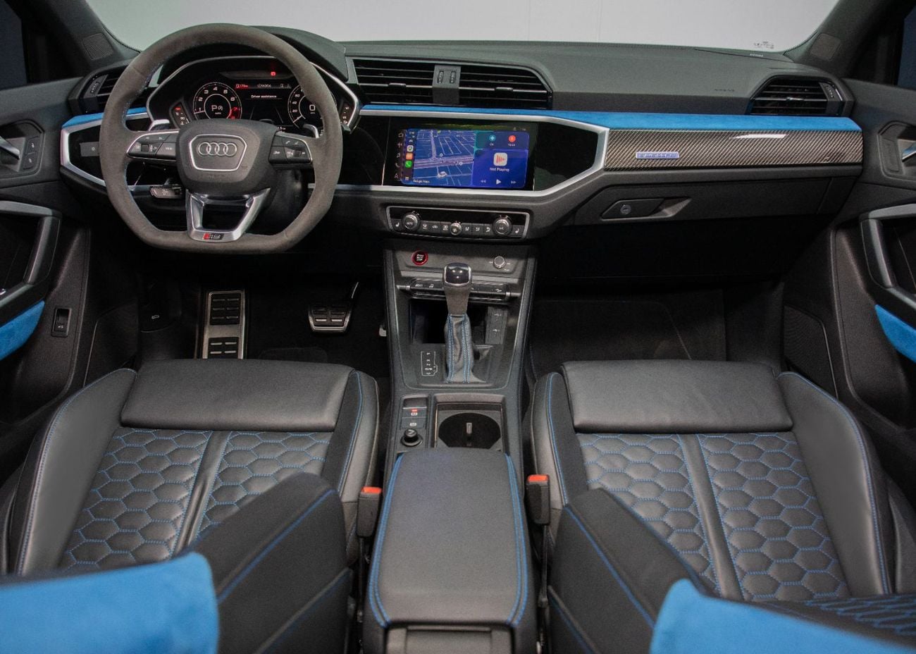 أودي RSQ3 Sportback TFSI quattro 2.5L