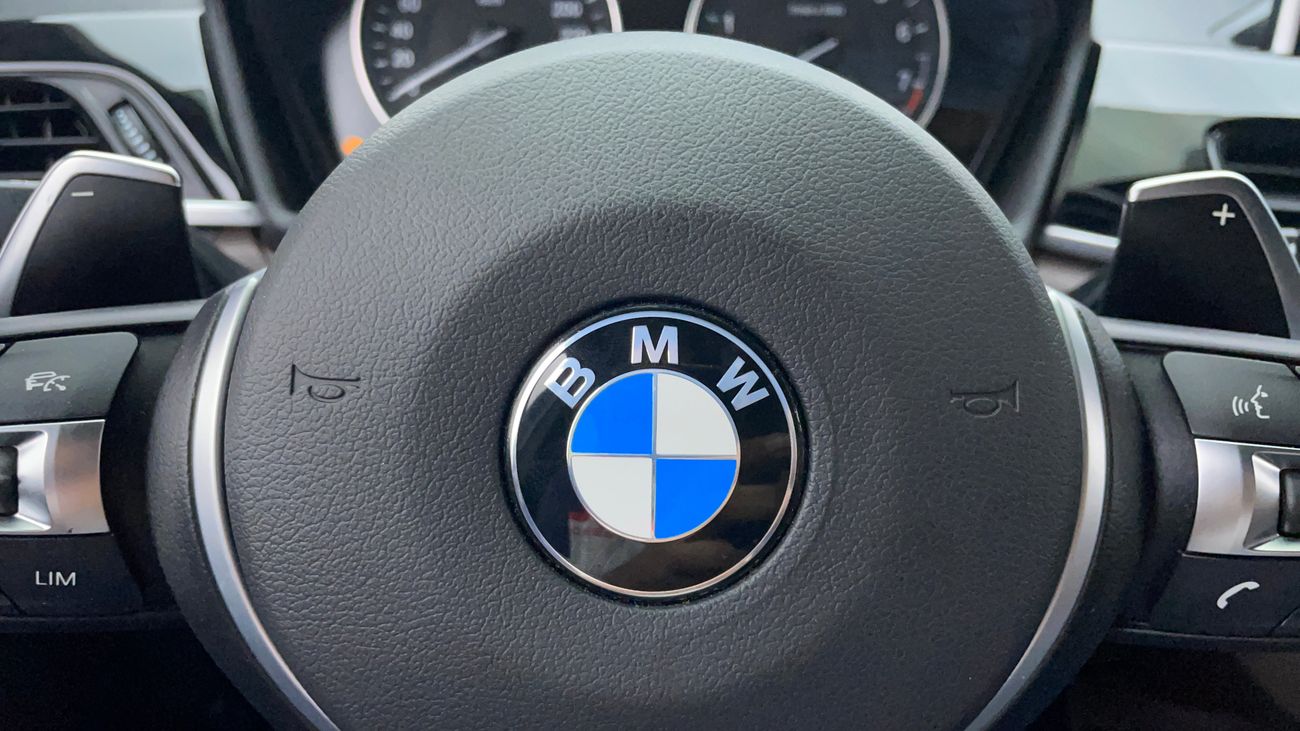 بي أم دبليو X1 2 2000