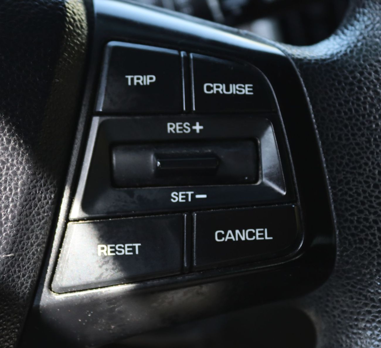 هيونداي كريتا هيونداى كريتا -2020 - خليجى بدون حوادث - محرك 1.6L - ممشى 88000 بحاله ممتازه