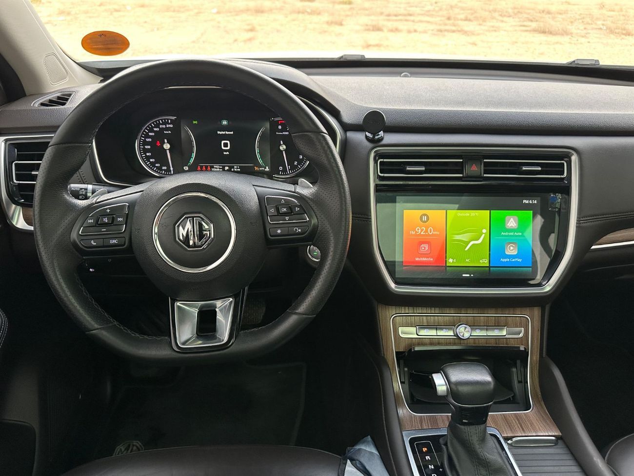 MG RX8 MG RX8 2021 GCC // ORGINAL PAINT // UNDER WARRANTY // SERVICE CONTRACT