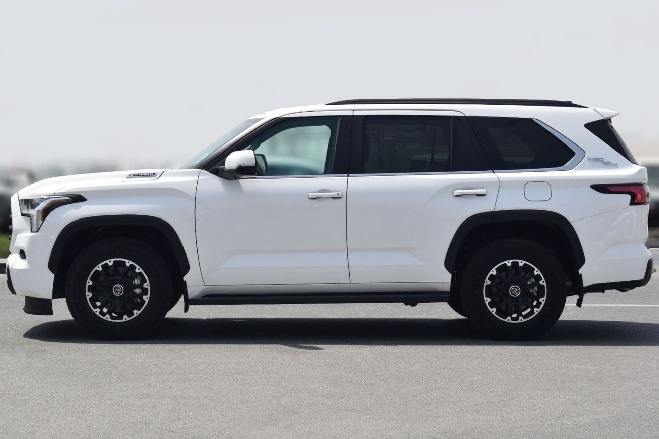 Toyota Sequoia Toyota Sequoia 3.5L, Hybrid - 2024