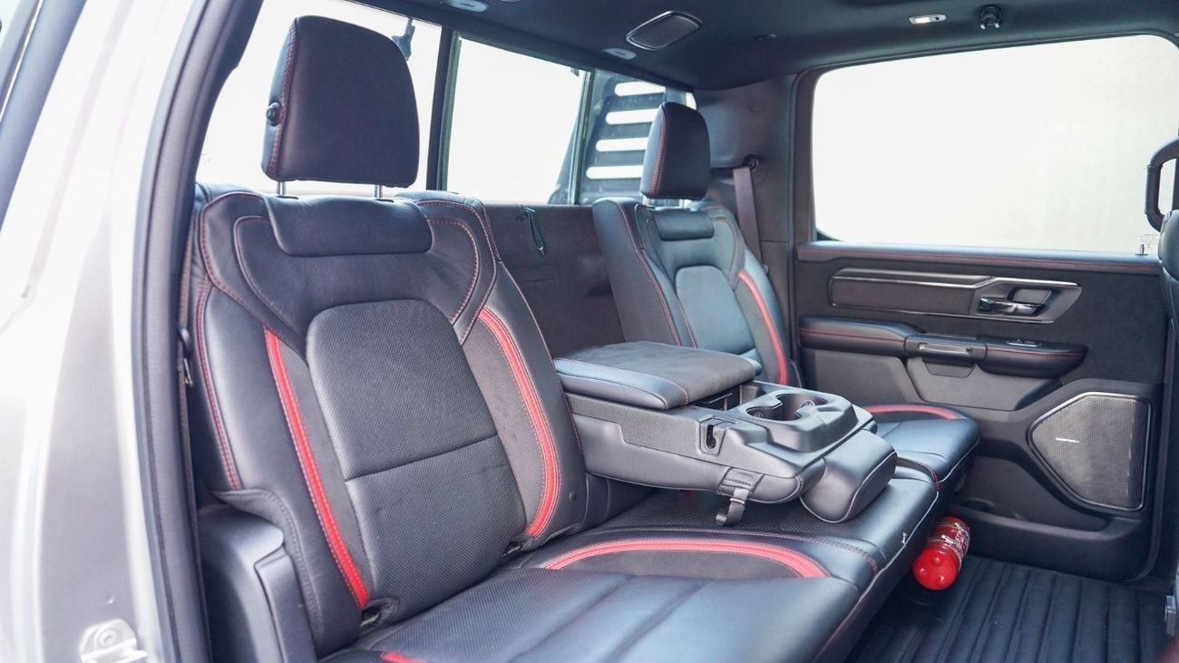 رام 1500 TRX Crew Cab 6.2L | AED 5,301 PM | Warranty March 2027 | GCC