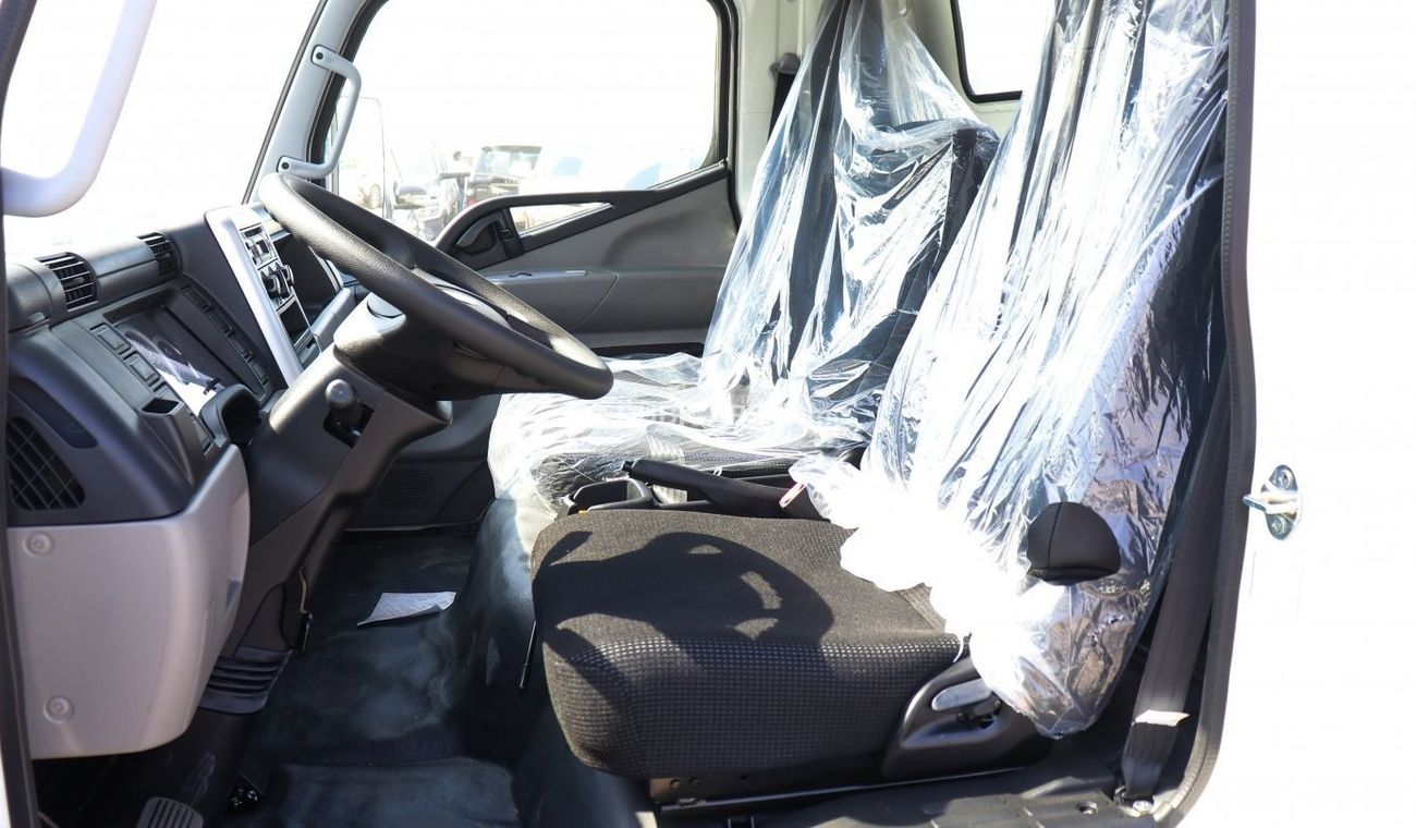 Mitsubishi Fuso Canter Mitsubishi Canter FUSO Body 4.2L DSL 170L - EXTRA FUEL TANK - ORIGNAL BOX