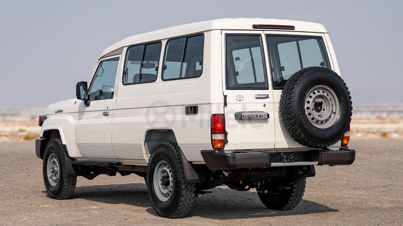 تويوتا لاند كروزر 70 LAND CRUISER LC78