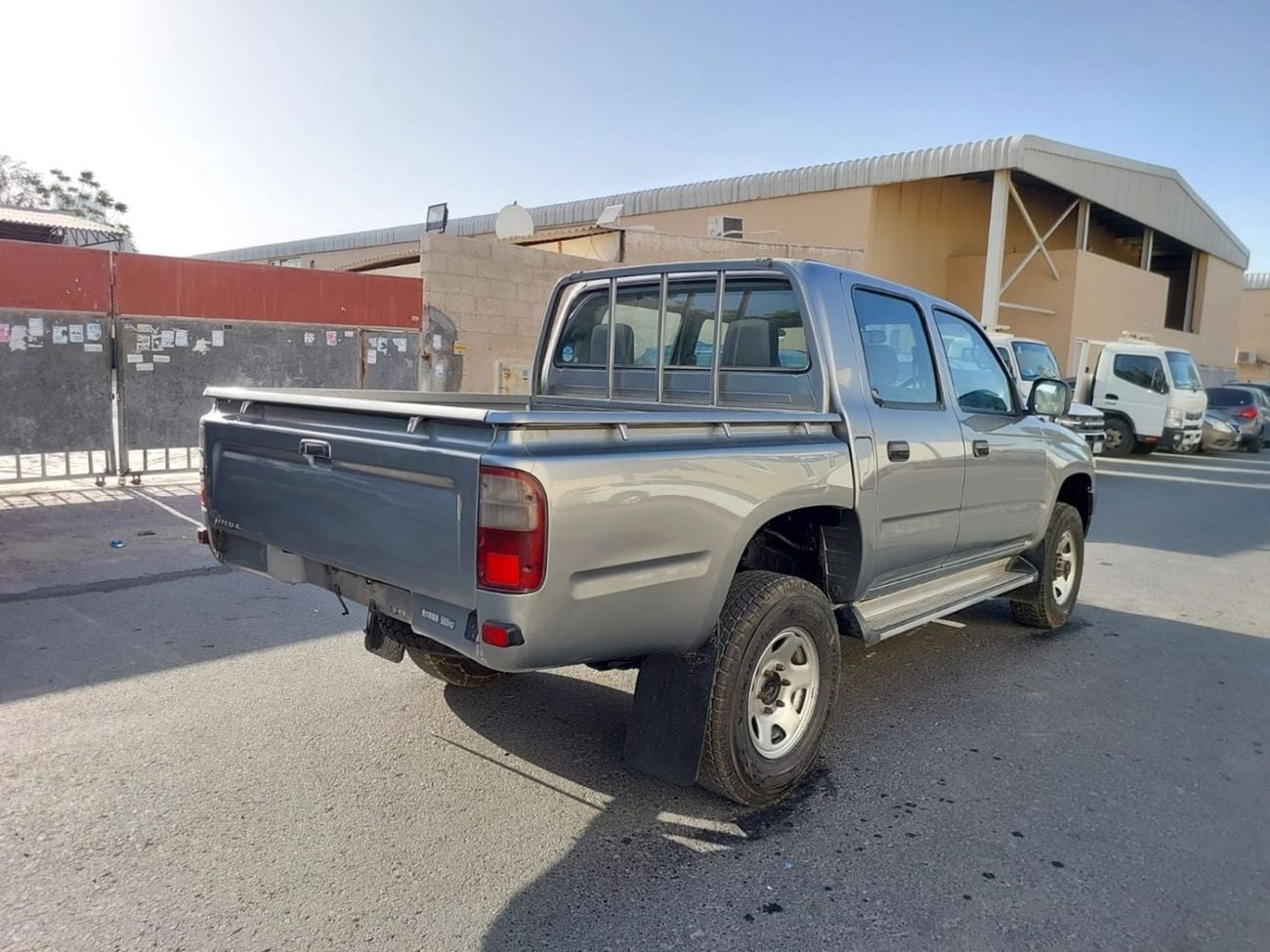 Toyota Hilux DLX TOYOTA HILUX PICKUP RHD 2003 MODEL 3.0 L DIESEL MANUAL(PM28834)