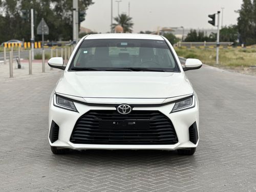 تويوتا يارس 1.5L E