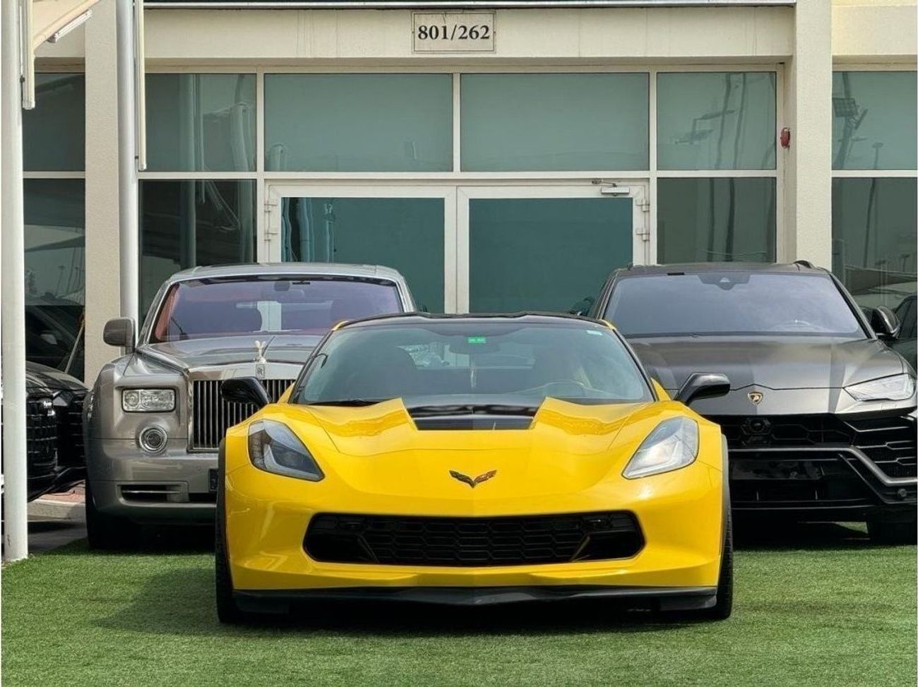 شيفروليه كورفت شيفروليه كورفت C7 جراند سبورت 2018 فل كاربون فايبر  وارد بحاله ممتازه