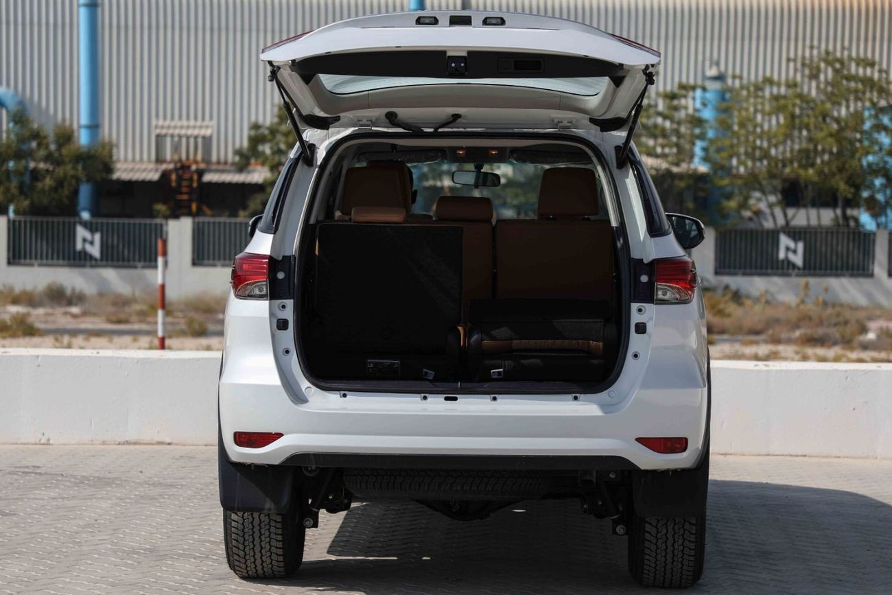 Toyota Fortuner 2023 Toyota Fortuner 4X4 2.4 Low - Platinum White Pearl inside Chamois | Export Only