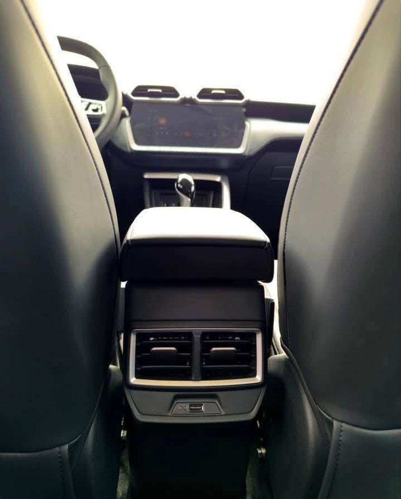 MG ZS MG ZS FACE-LEFT