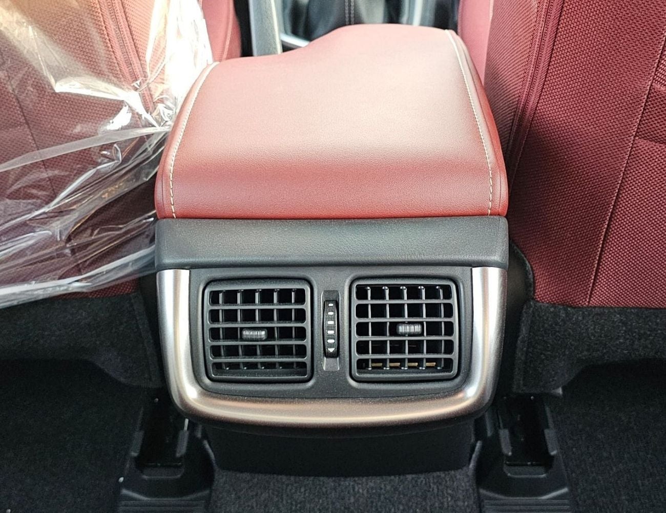 Toyota Hilux SR5 WIDE BODY DOUBLE CABIN || FULL OPTION  | PUSH START| WITHOUT DIFF-LOCK | PETROL M/T 2.7L V4 4WD