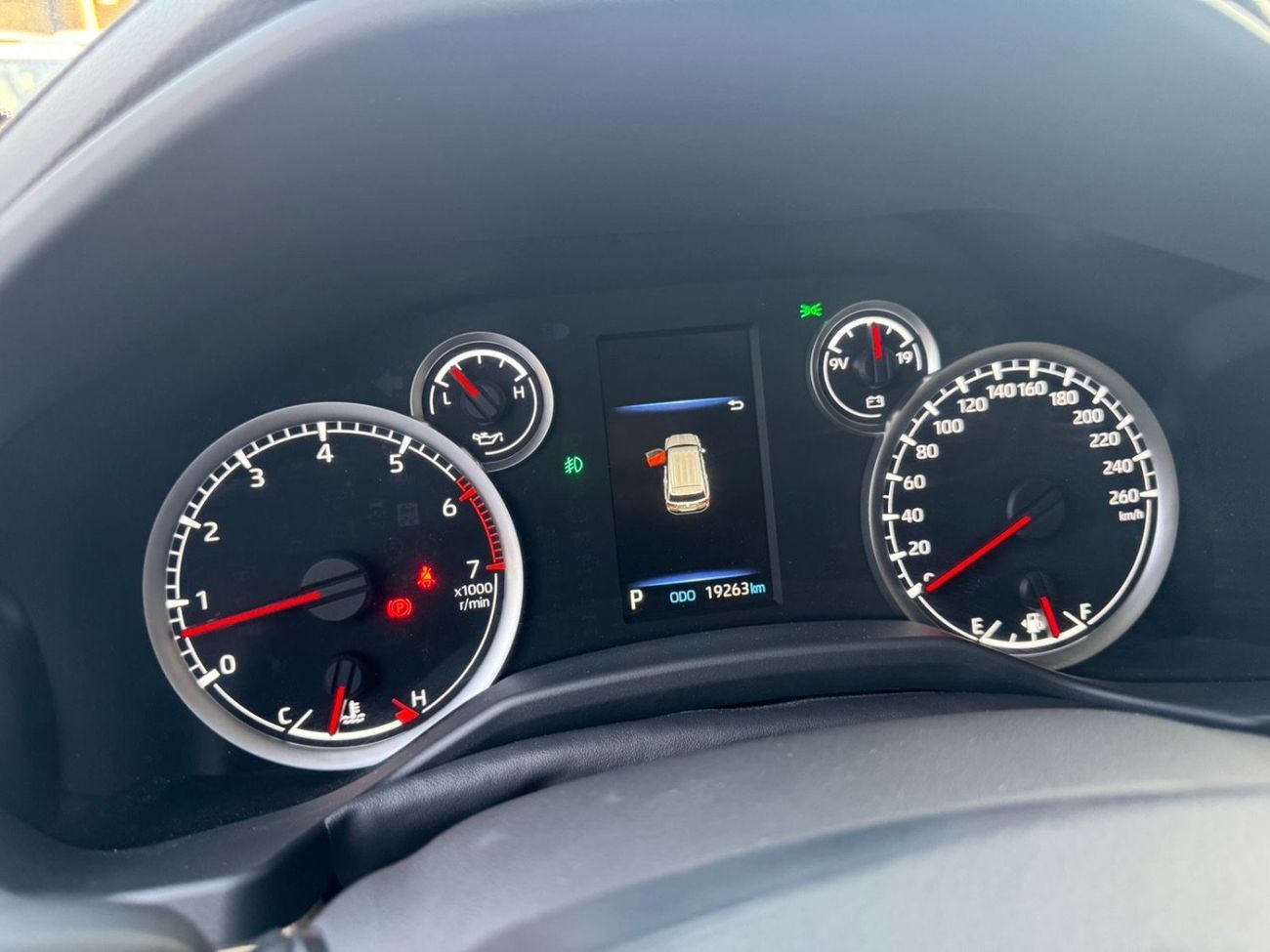 تويوتا لاند كروزر 2022 Model VXR Twin Turbo Full Option Very Clean And Perfect Condition