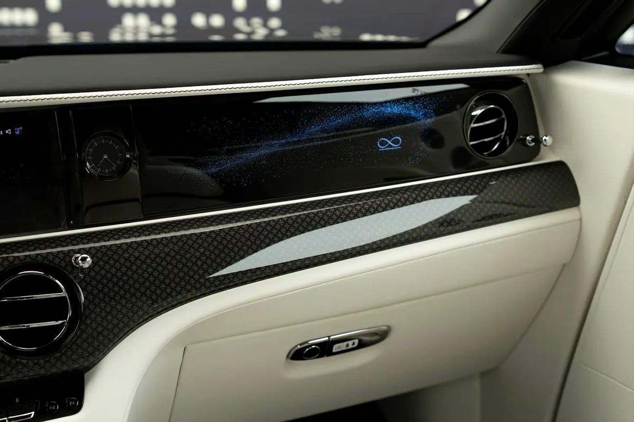 Rolls Royce Spectre STD ROLLS ROYCE | SPECTRE BLACK BADGE | GCC SPECS DEALER WARRANTY + SERVICE CONTRACT