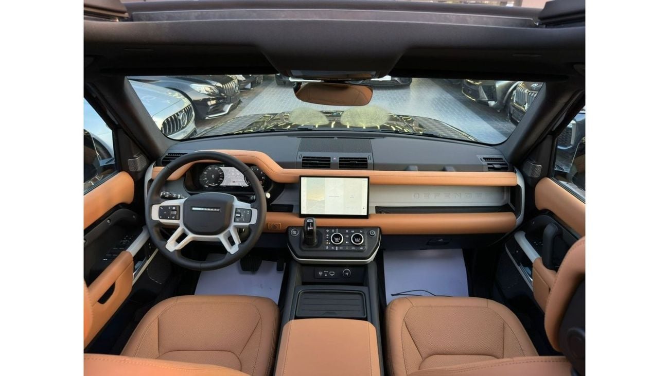 Land Rover Defender LAND ROVER DEFENDER V6 MODEL 2024 ZERO KM GCC SPECS UNDER WARRANTY + SERVICE