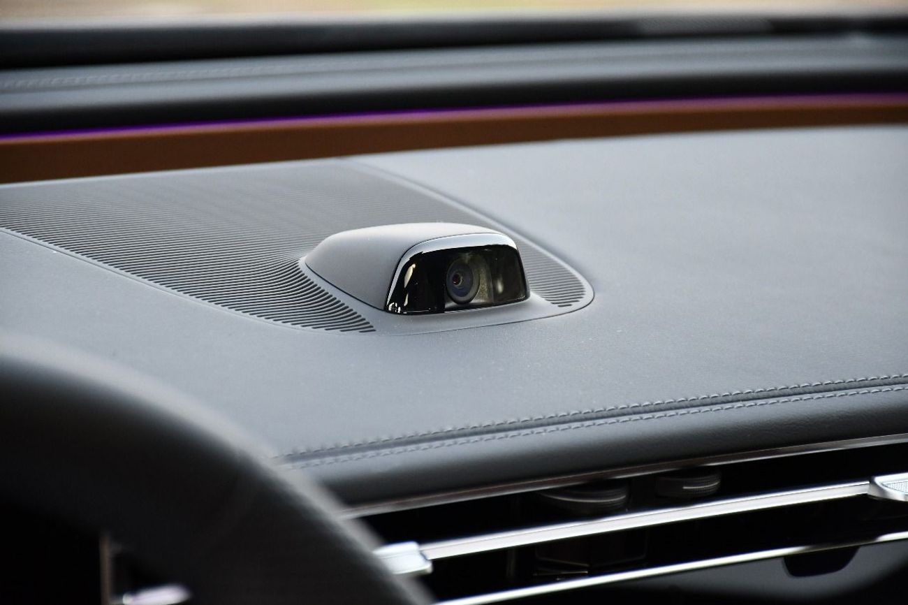 مرسيدس بنز E200 MERCEDES E200 2026 0KM BLACK  TAN