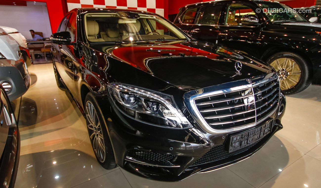 Mercedes-Benz S 500 4Matic