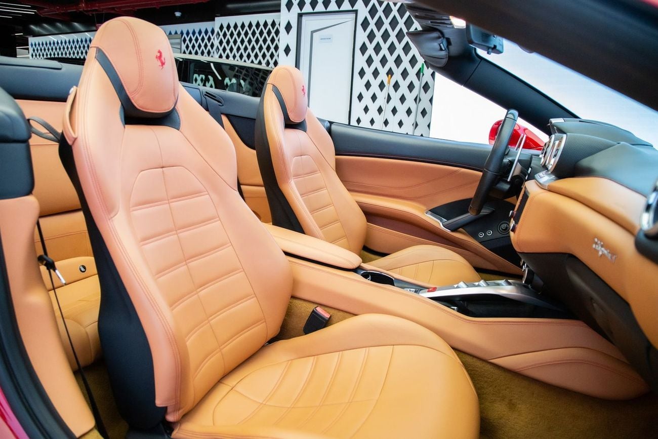 فيراري كاليفورنيا T