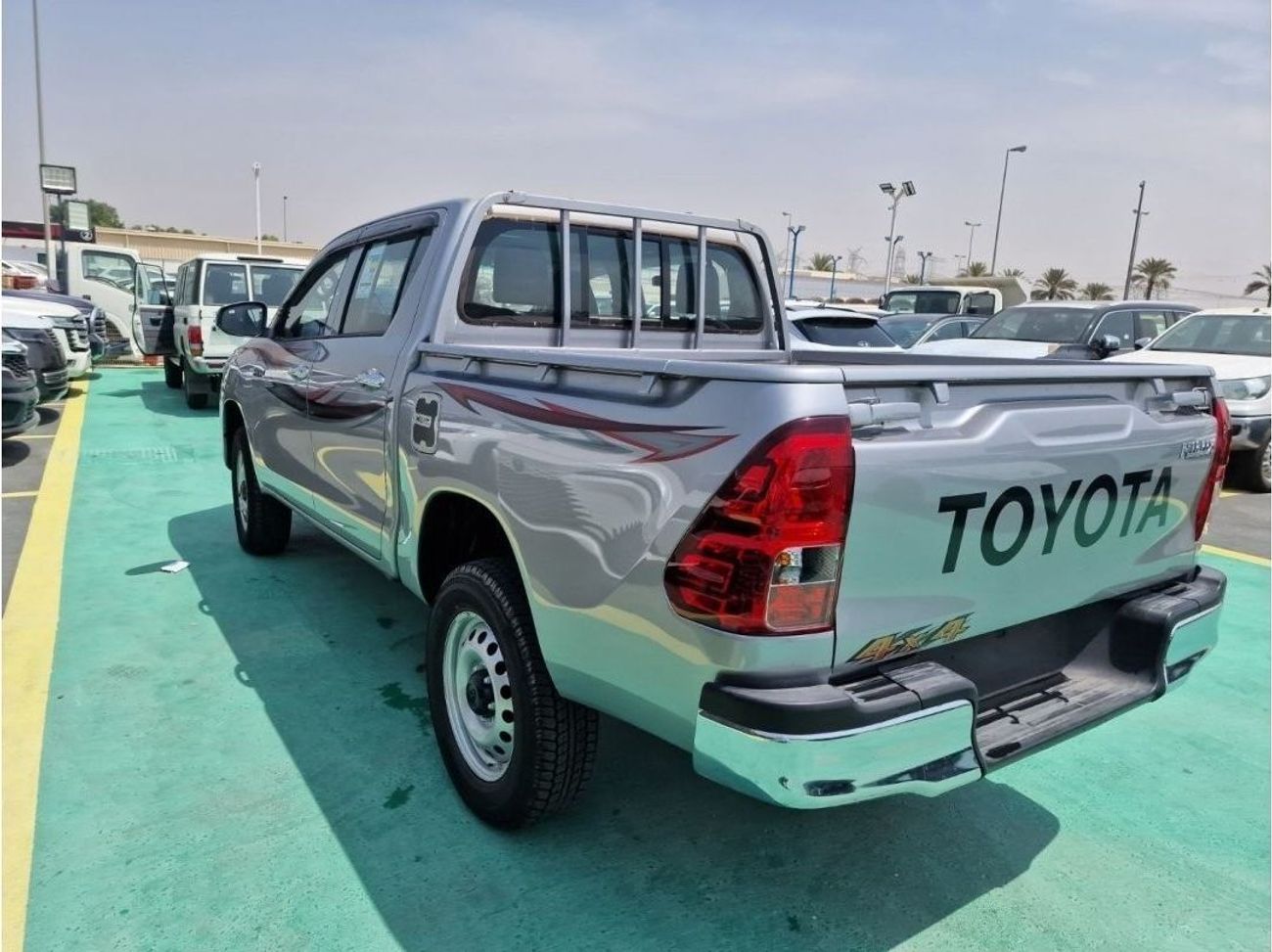 Toyota Hilux NEW 2023 TOYOTA HILUX 2.4L 4WD AUTOMATIC DIESEL