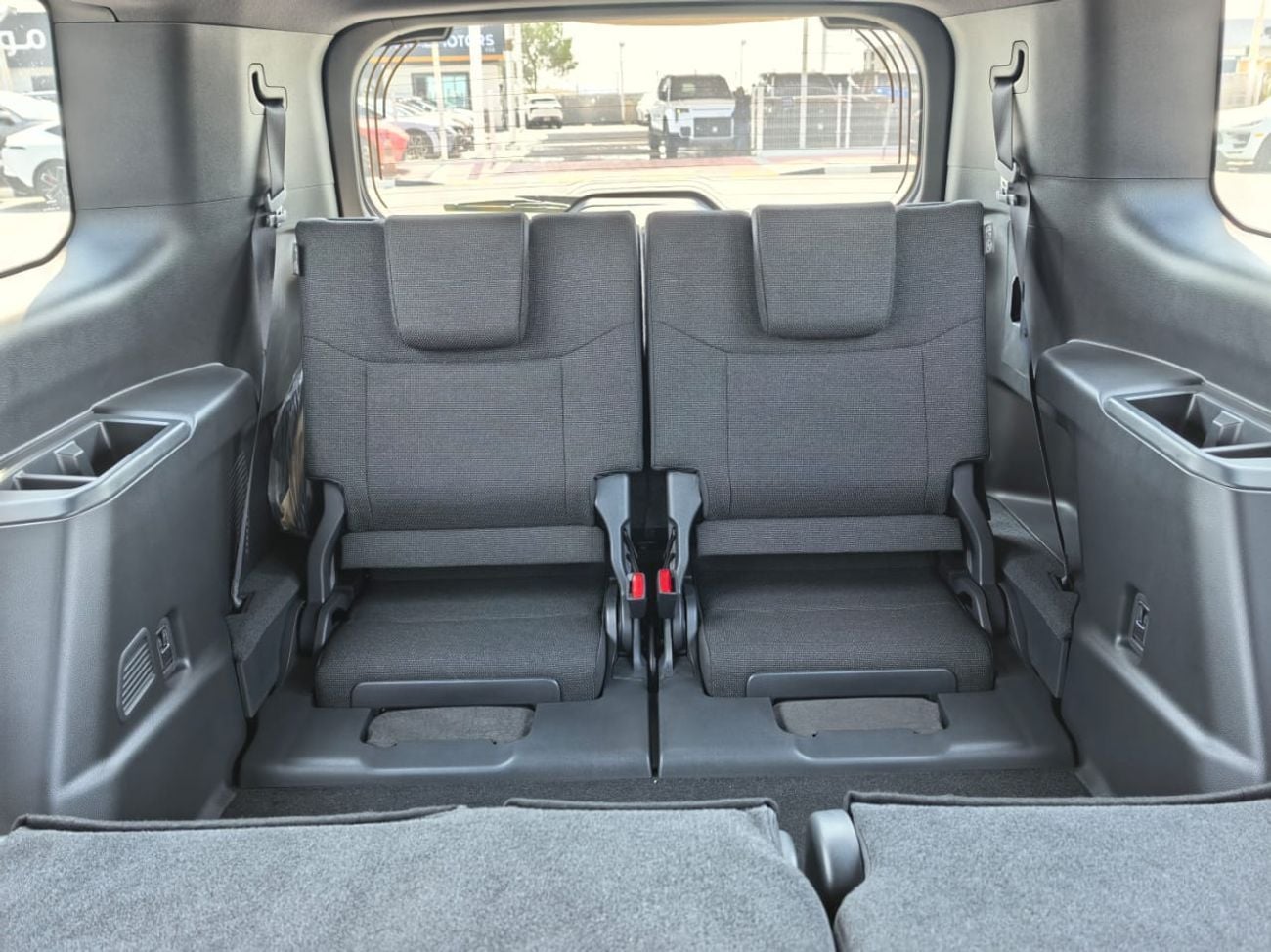 Toyota Prado GXR PRADO,2.8L,DIESEL,SUNROOF,COOL BOX,BACK DOOR POWER,DVD+CAMERA,18''AW,A/T,2025MY ( FOR EXPORT ONL