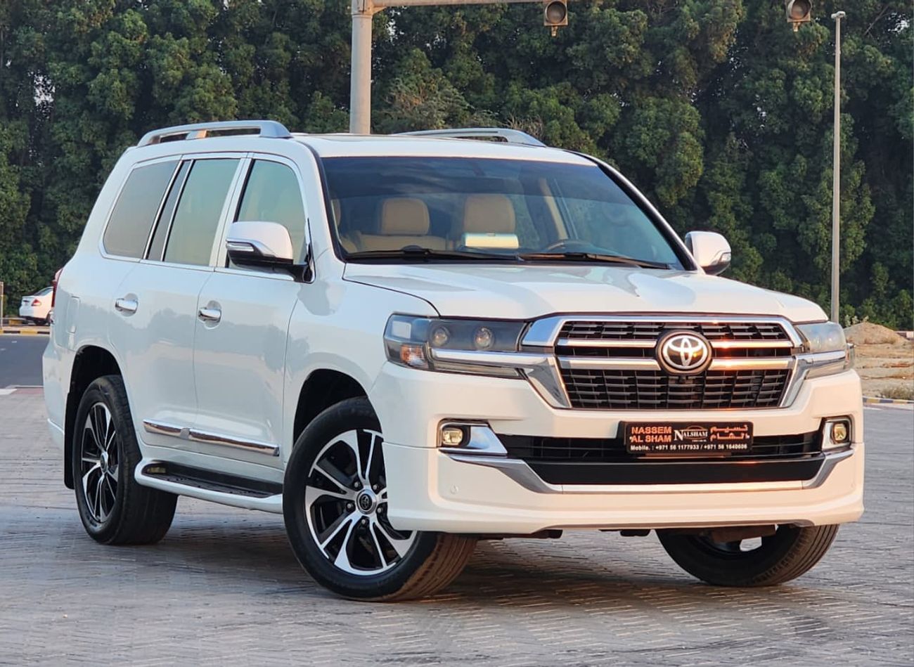 Toyota Land Cruiser VXR MODEL 2010 FULL OPTION  UPGRADE 2021