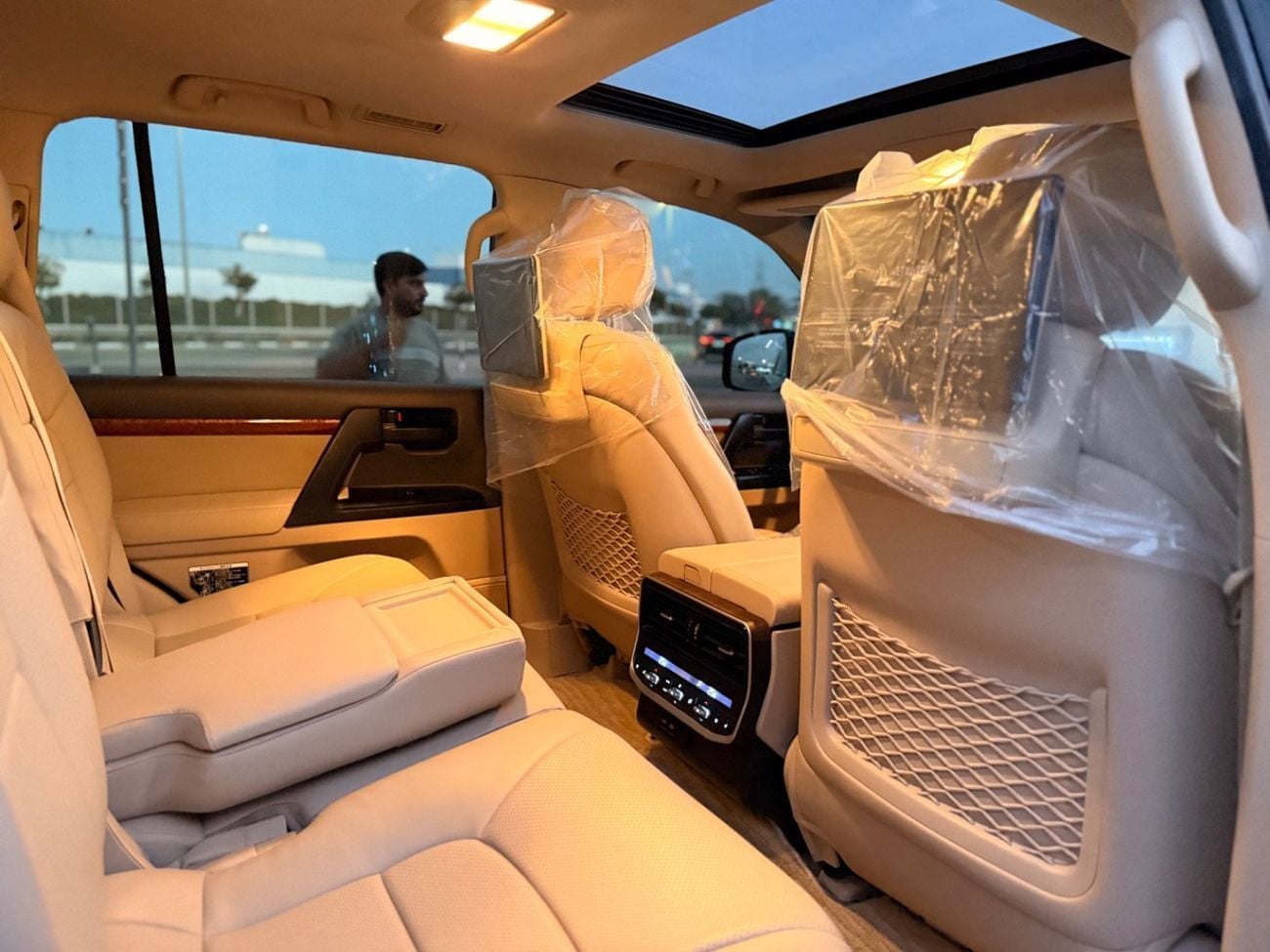 Toyota Land Cruiser GXR Landcruiser V6 4.0L Full Option 2018 Upgrade 2024