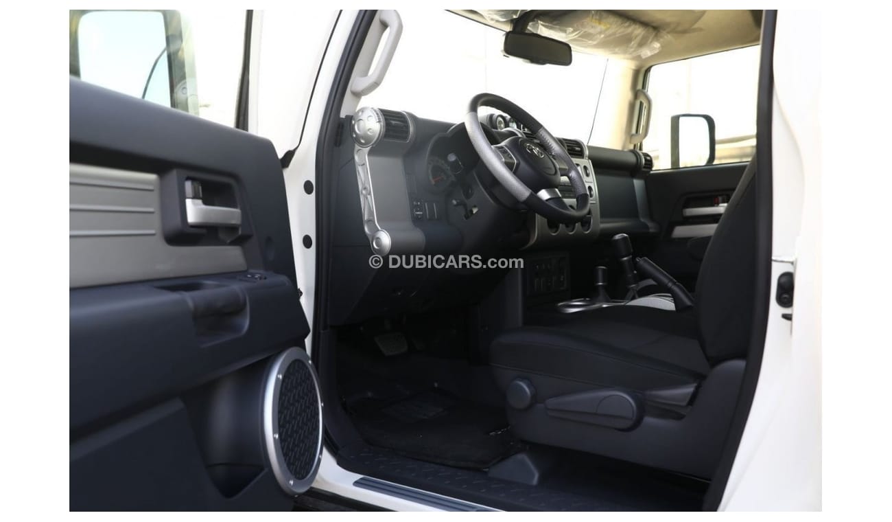 Toyota FJ Cruiser 2023 Toyota FJ Cruiser 4.0 with JBL Petrol - White inside Black | Export Only