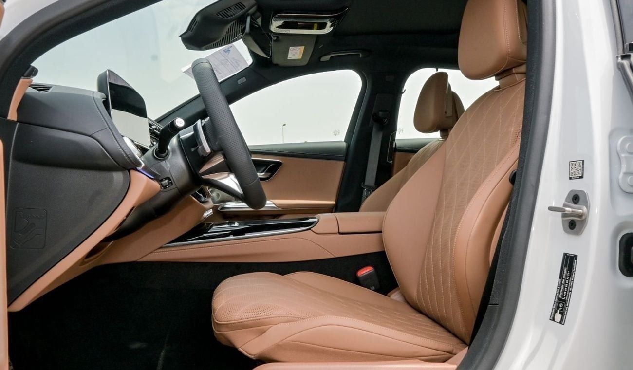 Mercedes-Benz E200 Mercedes-Benz E200 Premium Plus | AMG Night Package |Hyper Screen | Fully Loaded 2024 Special Offer