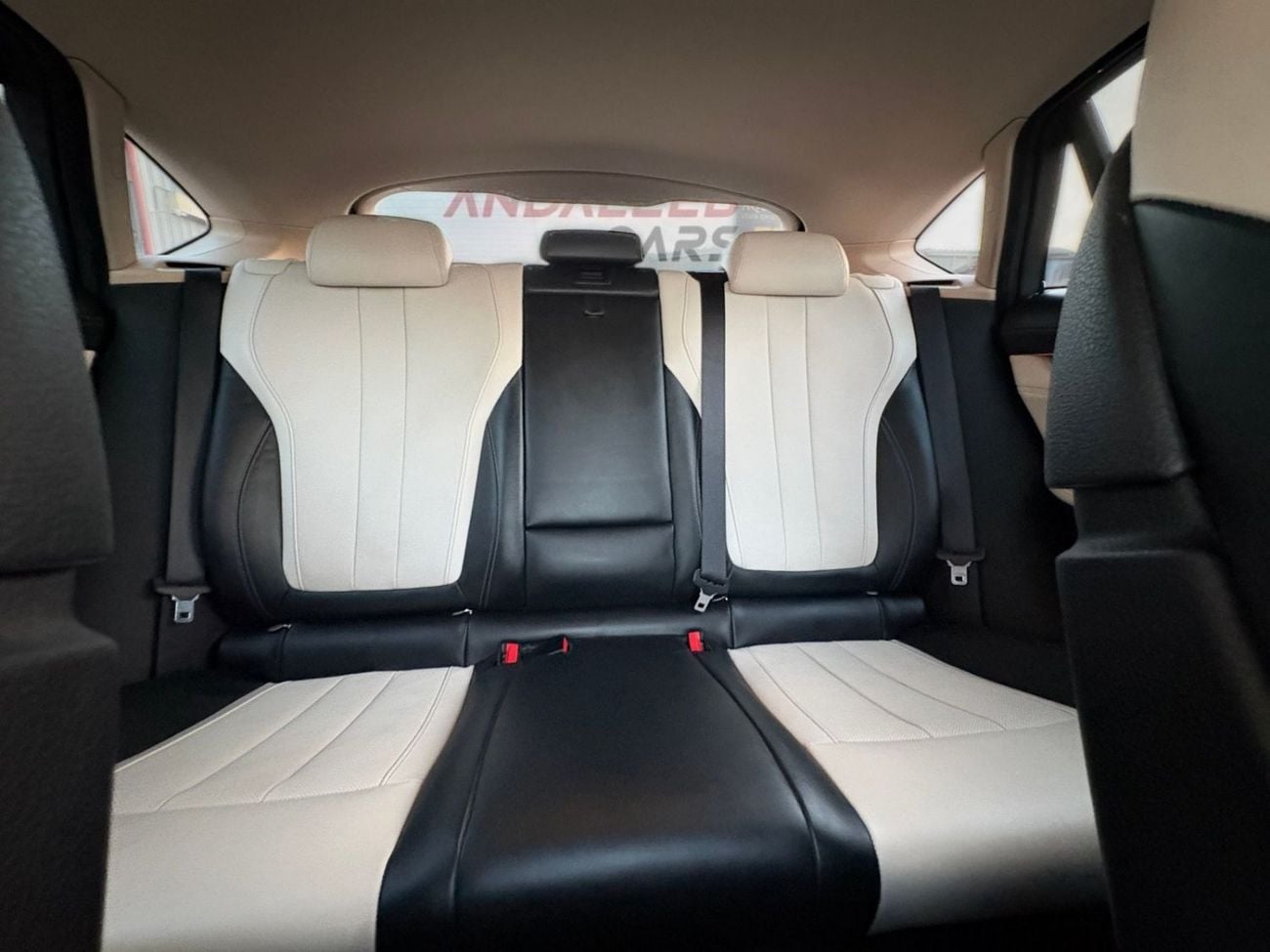 BMW X6 XDRIVE50i EXCLUSIVE BMW X5 XDRIVE50I | 4.4L V8 | 2016 | JAPANESE SPECS