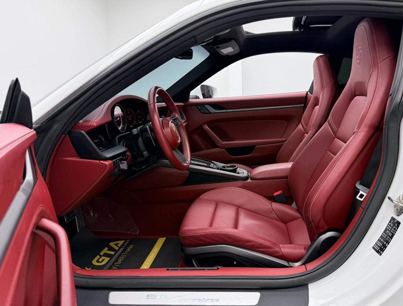 Porsche 911 CARRERA 2020 Porsche 911 Carrera, 1 Year Unlimited Km Warranty, Full Porsche Service History, GCC