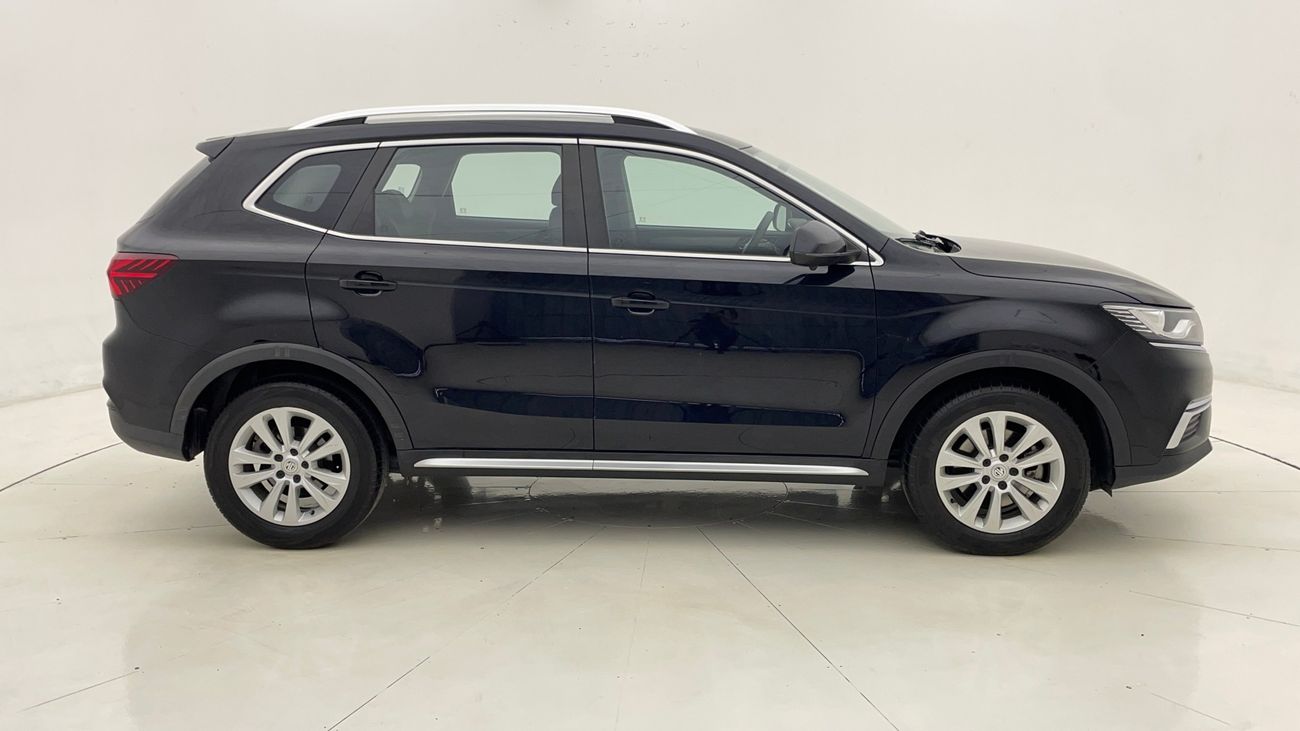 أم جي RX5 STD 1.5 | بدون دفعة مقدمة | اختبار القيادة في المنزل